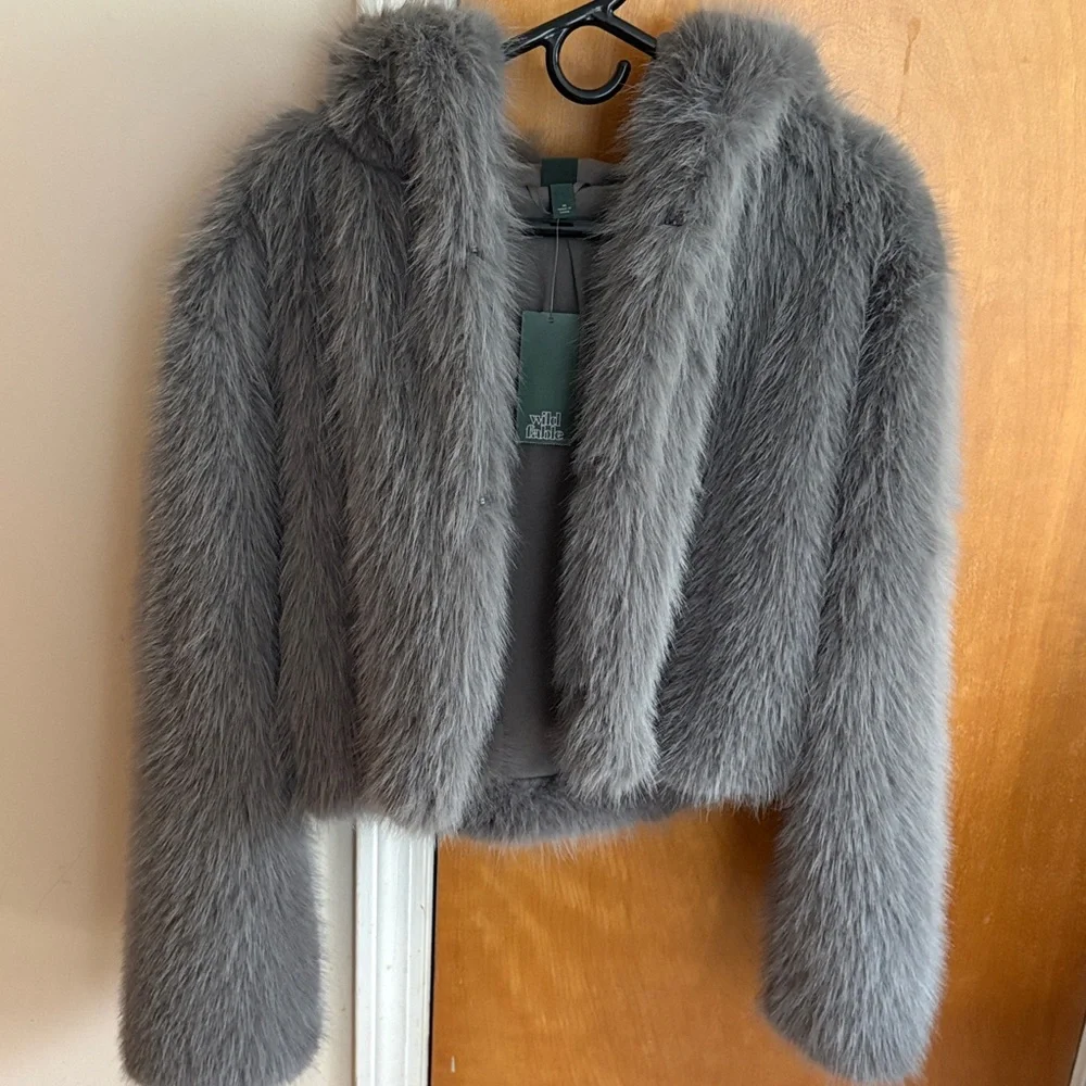Cropped Hooded Faux Fur Jacket - Picture 1 of 2